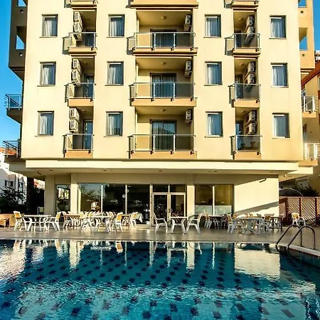 Santa Marina Hotel 3*